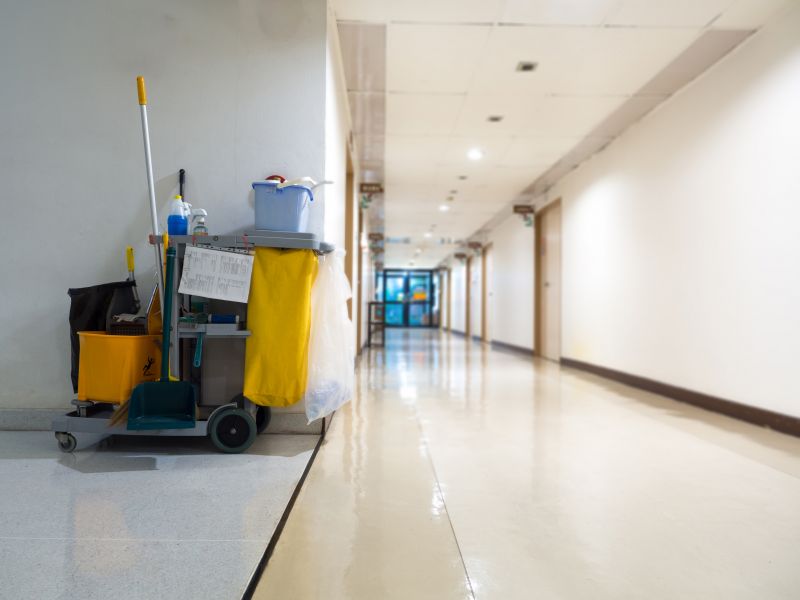Cleaning Operating Rooms